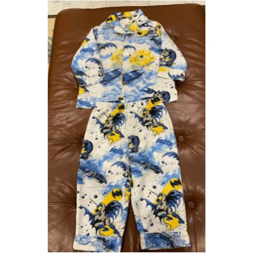 Pottery Barn Kids Batman Flannel Pajamas Set Toddler Boys 2T PJs Long Sleeve